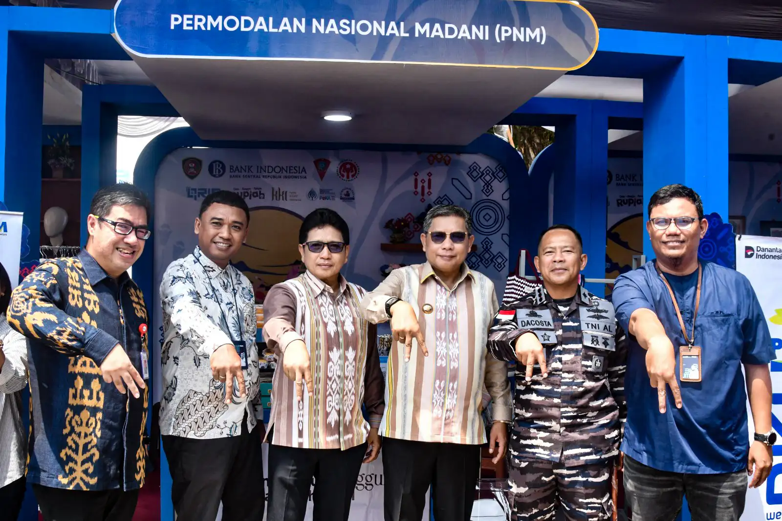 Dukung Penguatan UMKM dan Ekonomi Daerah, Kodaeral IX Hadiri Pembukaan Maluku Manggurebe ke-6 Tahun 2026