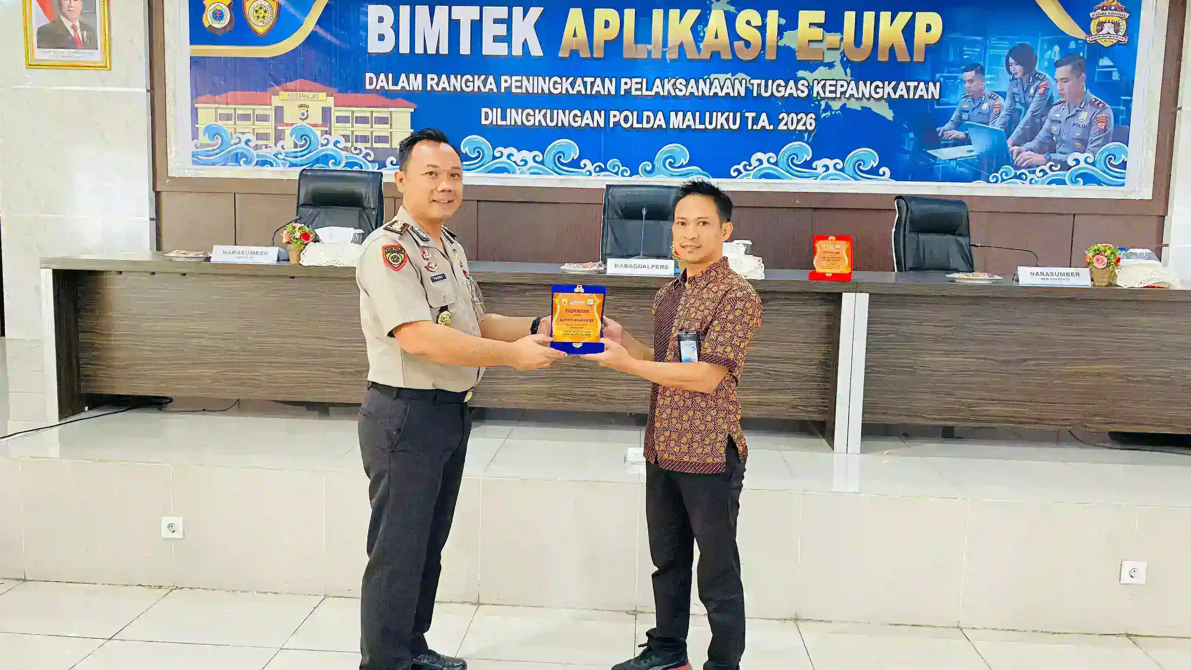 MODERNISASI TATA KELOLA SDM POLRI, BIRO SDM POLDA MALUKU PERKUAT KOMPETENSI OPERATOR E-UKP ASN POLRI