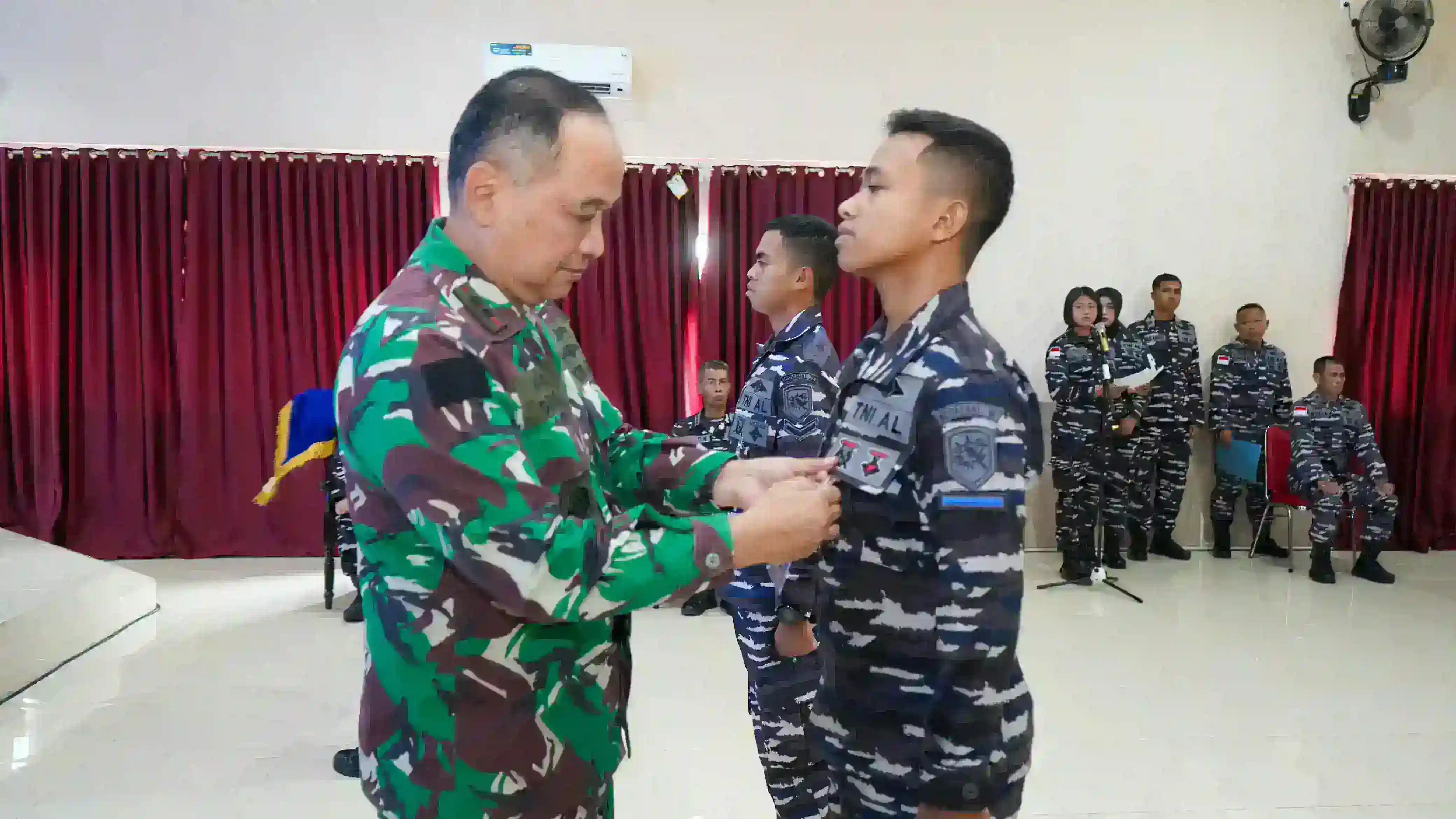 Perkuat Keamanan Siber Prajurit TNI AL, Dankodaeral IX Buka Pelatihan Kecakapan Digital