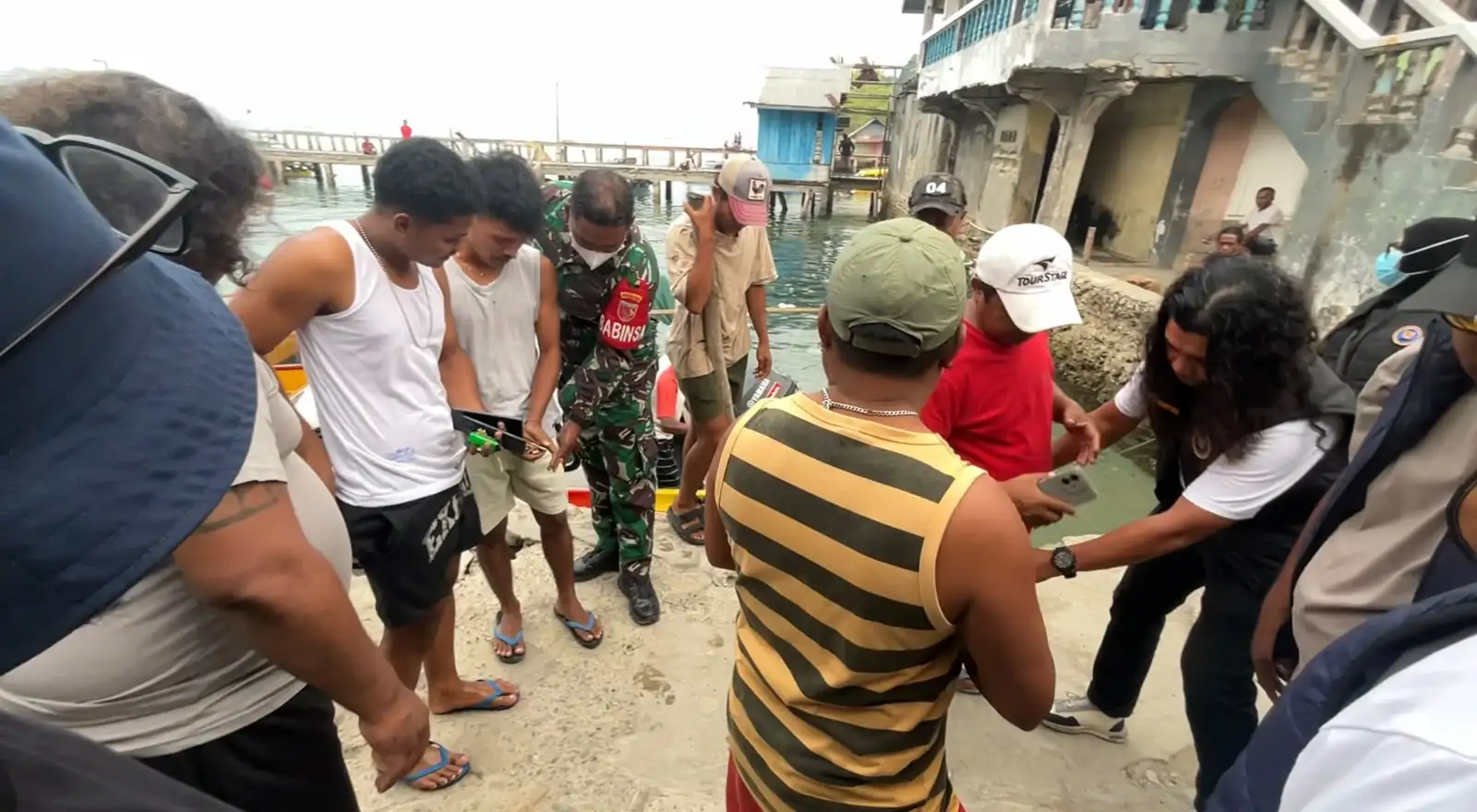 Perketat Pengawasan Jalur Laut, Polda Maluku dan BNN Razia Gabungan di Pelabuhan Tulehu